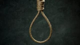 एकलव्य आश्रमशाळेच्या वसतिगृहात सतरा वर्षीय विद्यार्थ्यांची गळफास घेत आत्महत्या