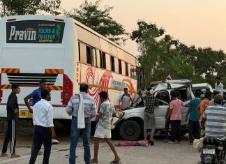 खाजगी ट्रॅव्हल व स्कॉर्पिओ चा भीषण अपघात, चार ठार, १२ गंभीर जखमी, तळोधी मो. जवळील घटना