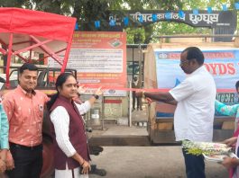 लॉयड्स इन्फिनाइट फाऊंडेशनकडून घुग्घूस नगरपरिषद क्षेत्रात पाणी टँकरचे लोकार्पण; पाणीपुरवठा उपक्रमाला सुरुवात