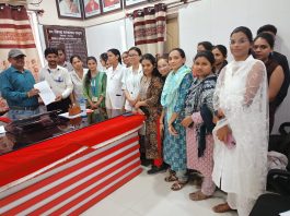राजुरा उप जिल्हा रुग्णालयातील कंत्राटी कामगारांचे थकीत एरियर्स व वेतन तात्काळ न मिळाल्यास बेमुदत कामबंद आंदोलनाचा इशारा