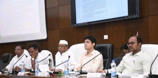 शासकीय योजनांचा लाभ शेवटच्या घटकापर्यंत पोहोचवण्यासाठी यंत्रणेने पुढाकार घ्यावा- खासदार डॉ. नामदेव किरसान